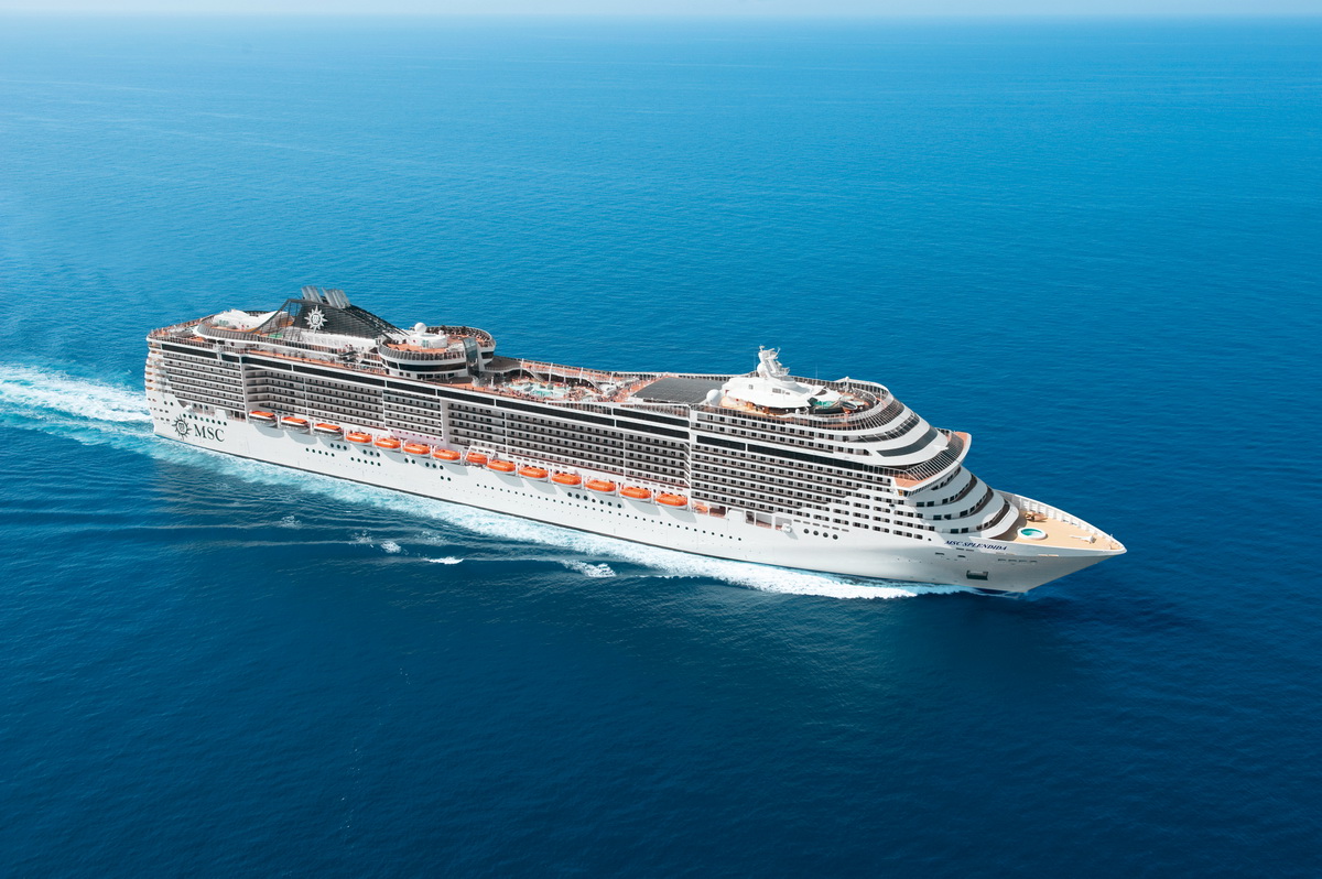 Nave da crociera Msc Splendida dirottata a Cagliari per il maltempo