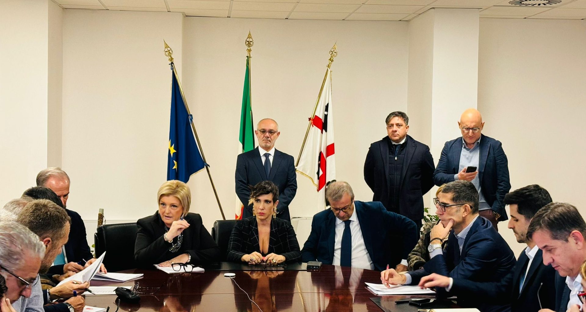 Tavolo Calderone-D. Manca